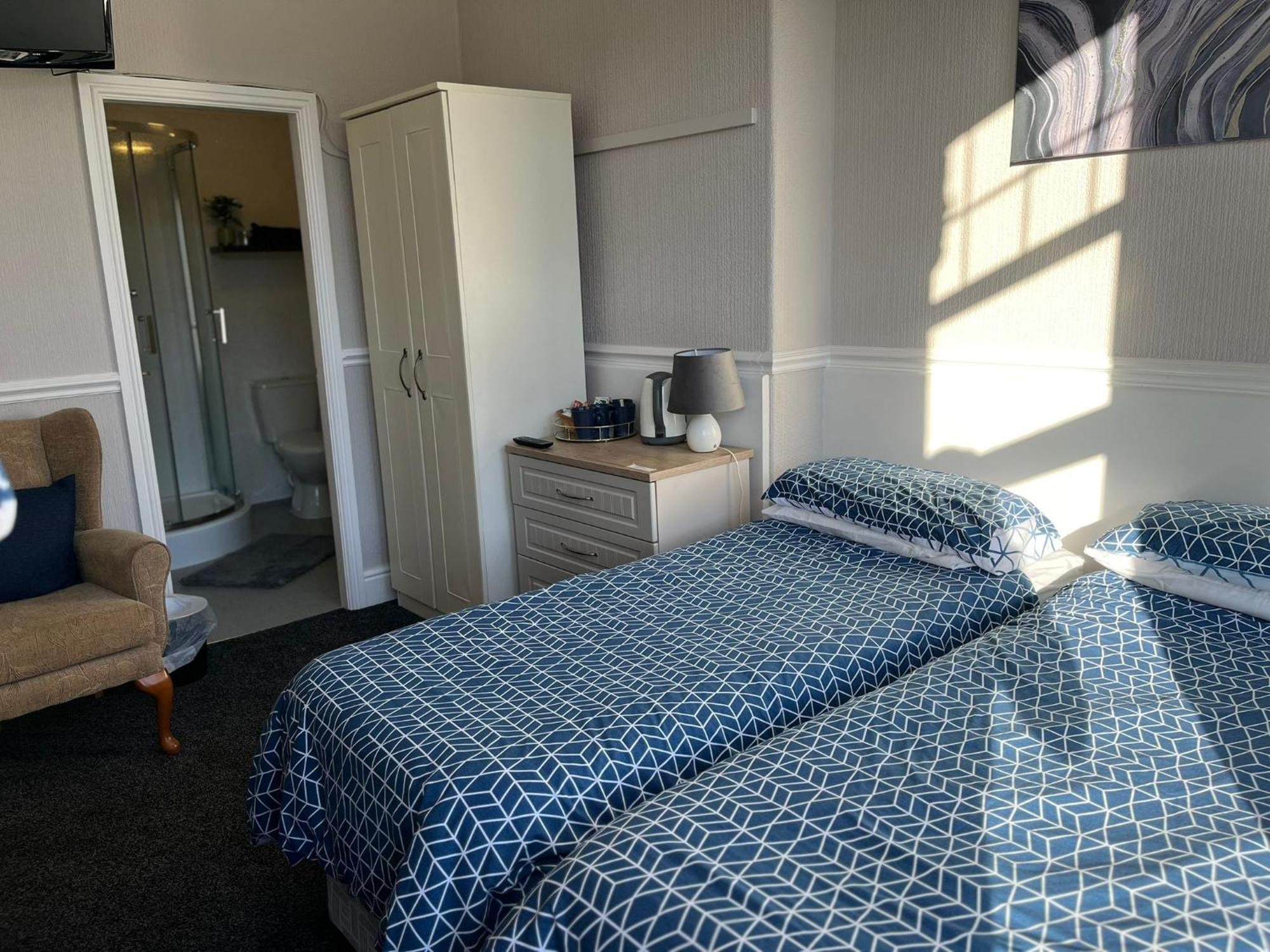 Y Garth Guesthouse Bangor  Exteriör bild